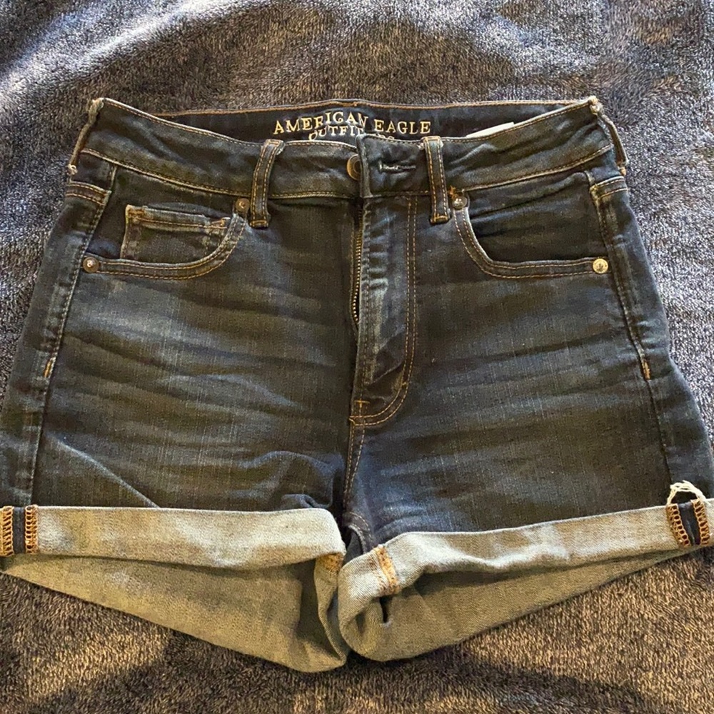American Eagle high waisted shorts